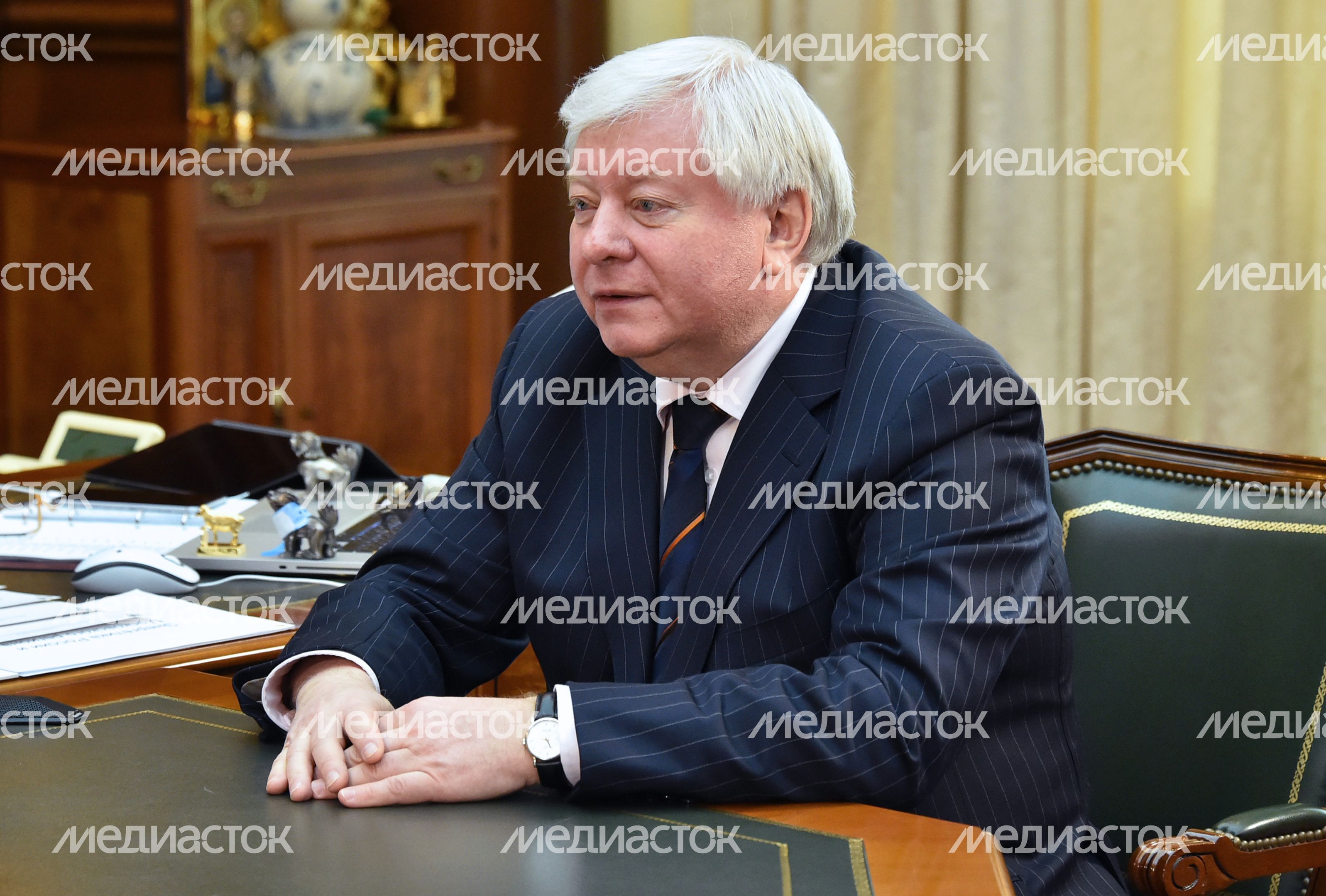 А. Воробьев провел рабочую встречу с главой Красногорского района