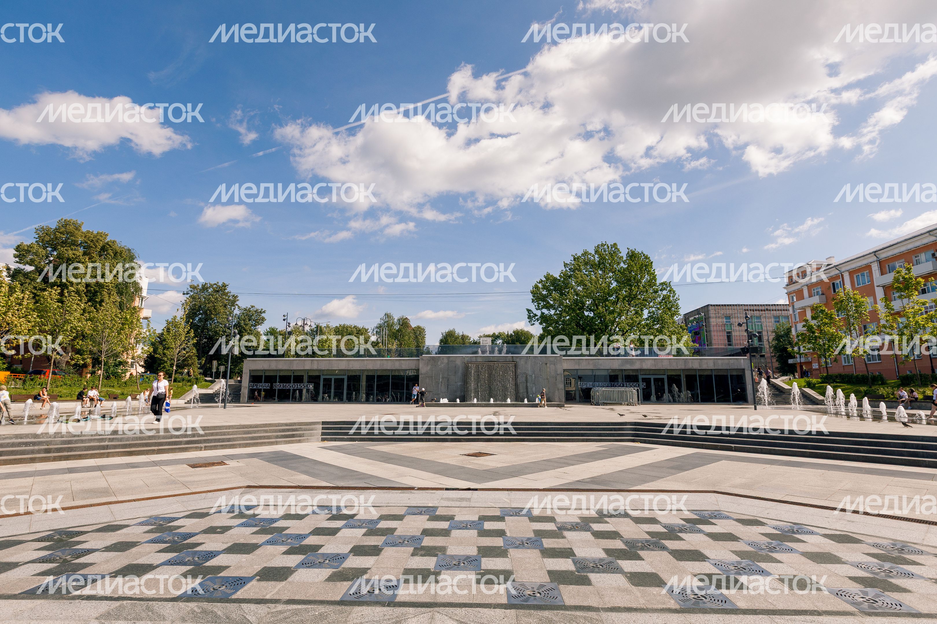 Фонтанная площадь в Ногинске Богородского округа Фонтанная площадь в Ногинске Богородского округа