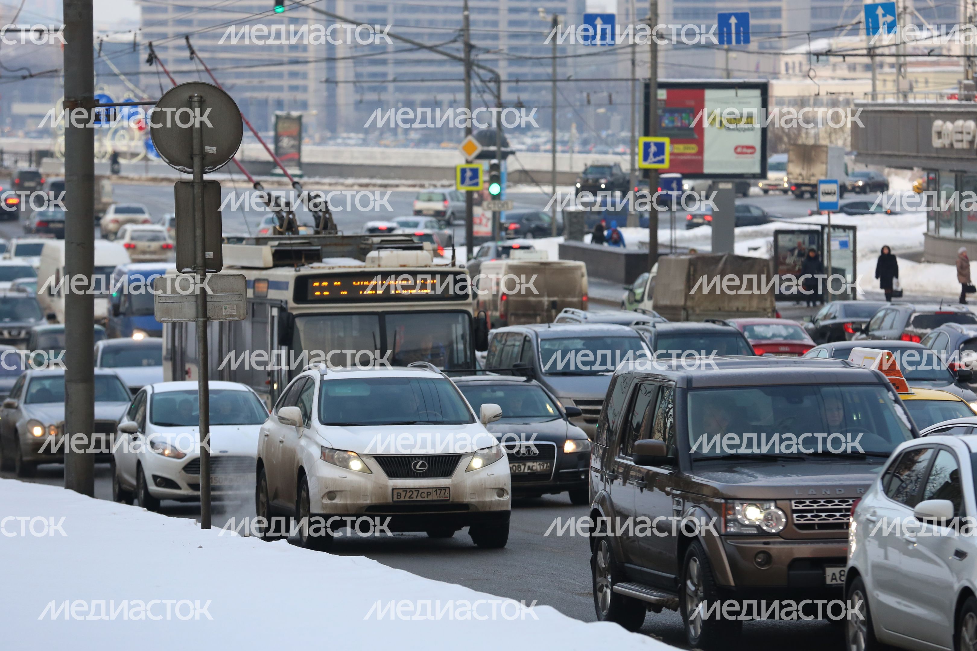 Автомобильное движение в Москве