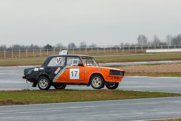 Открытие сезона ралли-кросса на гоночной трассе ADM Raceway в Мячково округа Люберцы