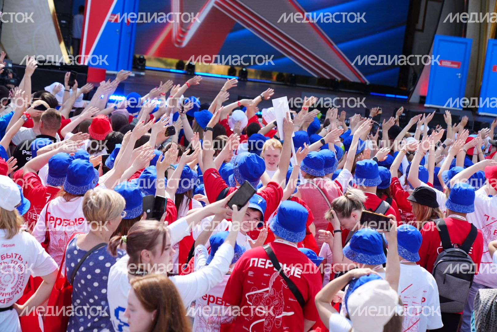 Подмосковные активисты приняли участие в фестивале "Движения первых"