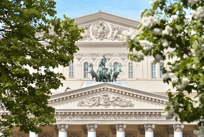 Повседневная жизнь в Москве в период цветения