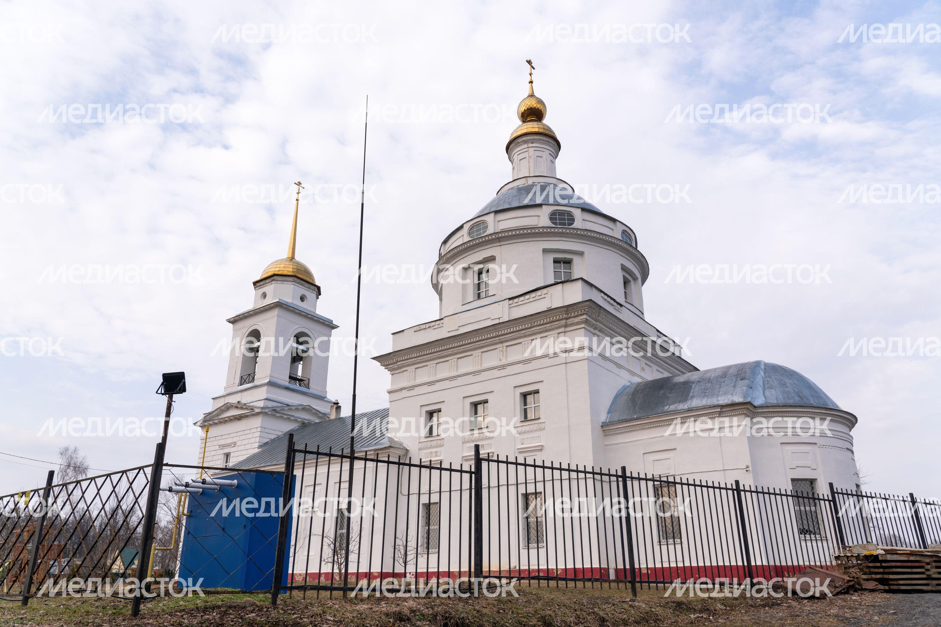 Мемориал погибшим землякам в период Великой Отечественной войны в селе Белая Колпь округа Шаховская Мемориал погибшим землякам в период Великой Отечественной войны в селе Белая Колпь округа Шаховская