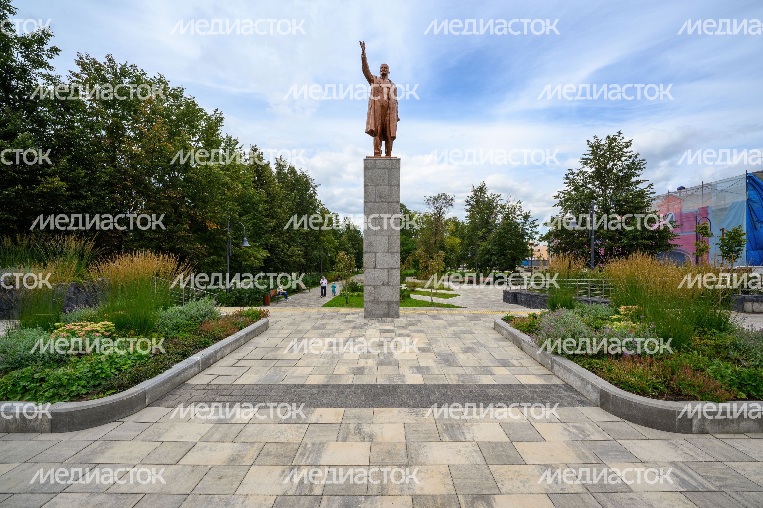 Памятник В.И. Ленину в сквере Бугрова в Ногинске Богородского округа Памятник В.И. Ленину в сквере Бугрова в Ногинске Богородского округа