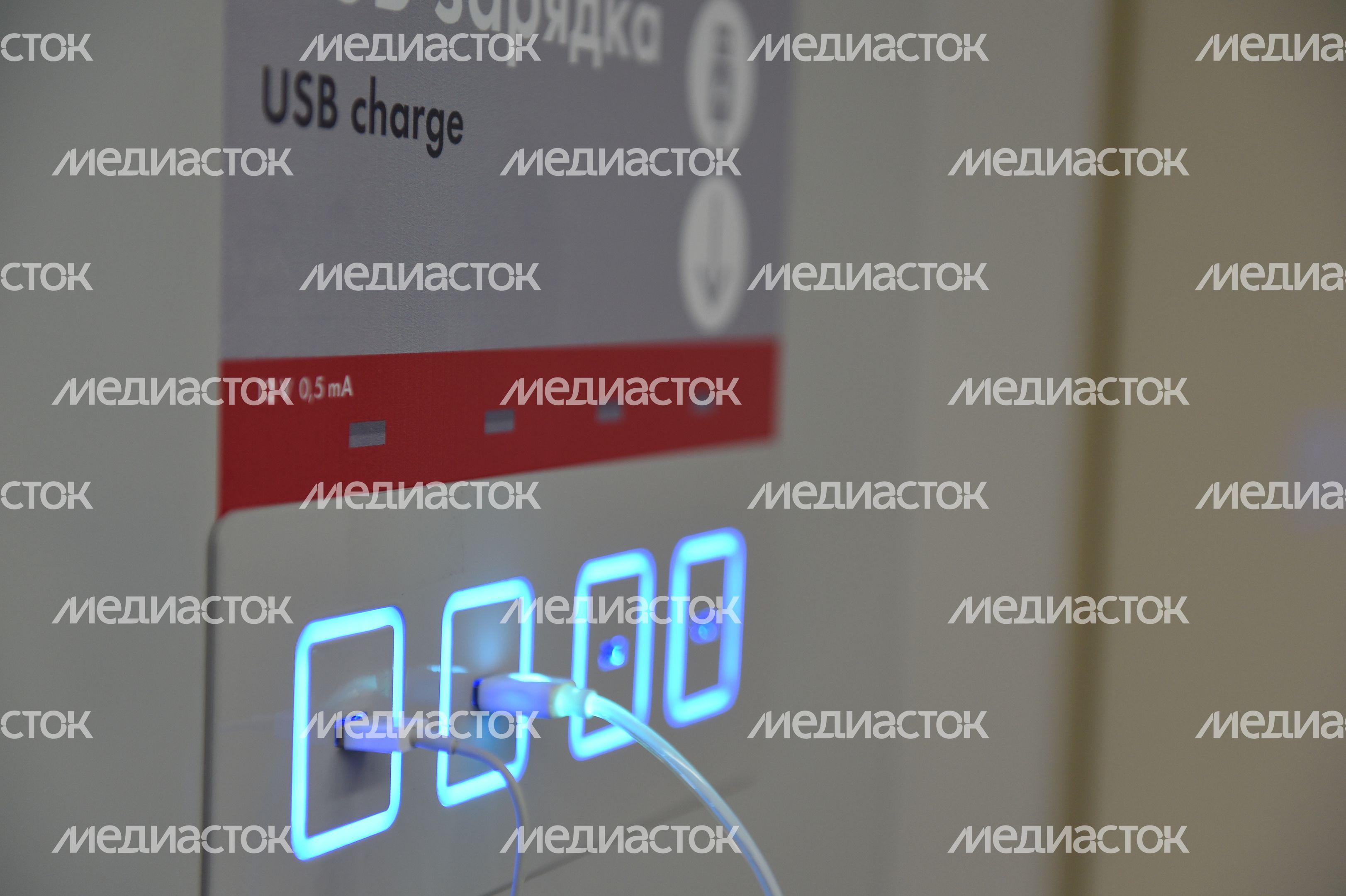 Поезд нового поколения «Москва» запустили в столичном метро