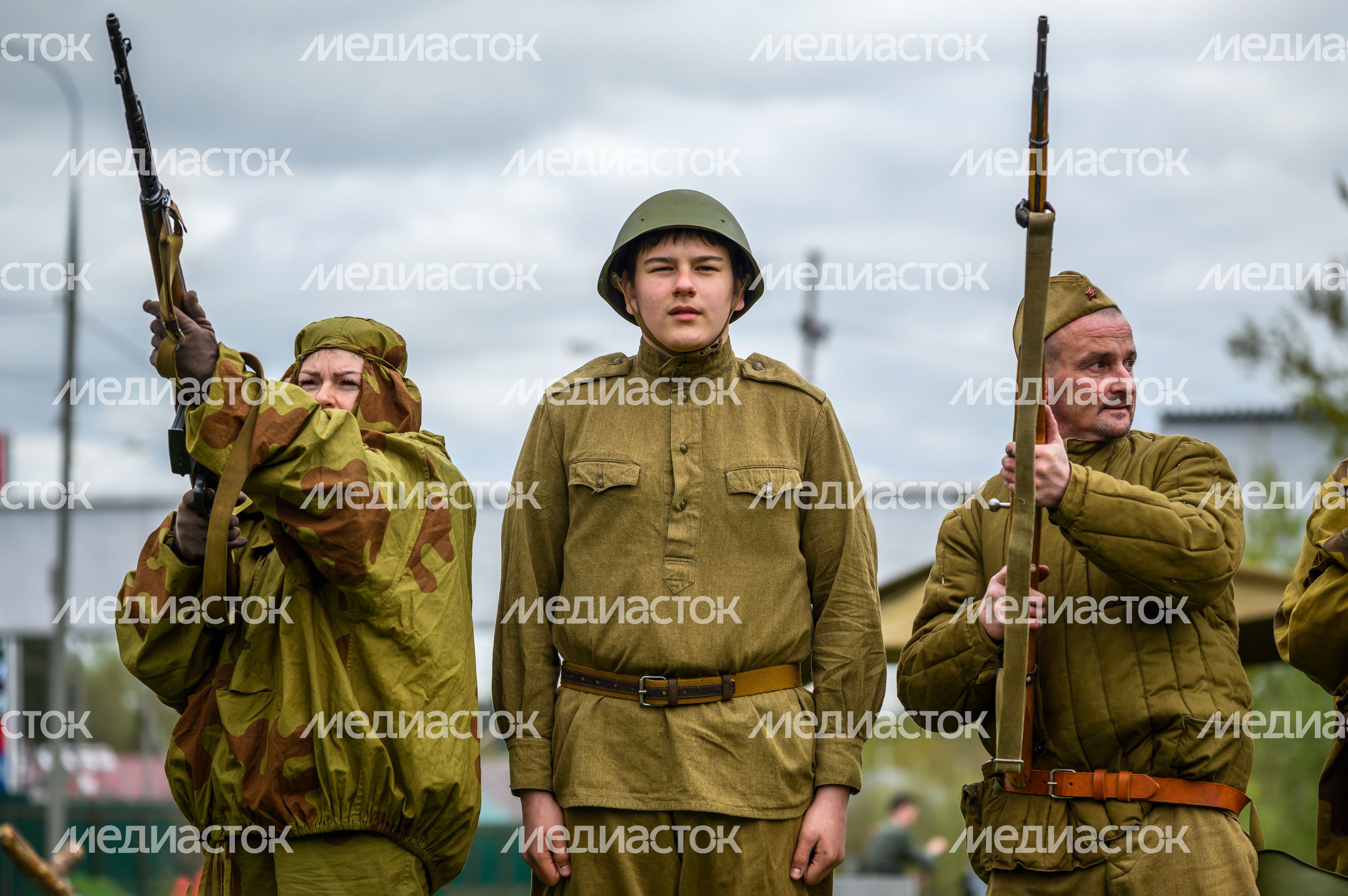 Военно-историческая реконструкция событий мая 1945 года в музее истории танка Т-34 в Мытищах Военно-историческая реконструкция событий мая 1945 года в музее истории танка Т-34 в Мытищах