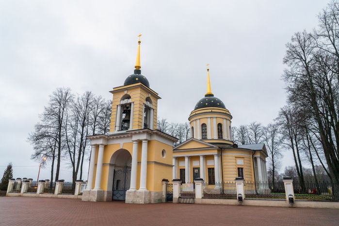 Церковь Рождества Пресвятой Богородицы в Талеже округа Чехов