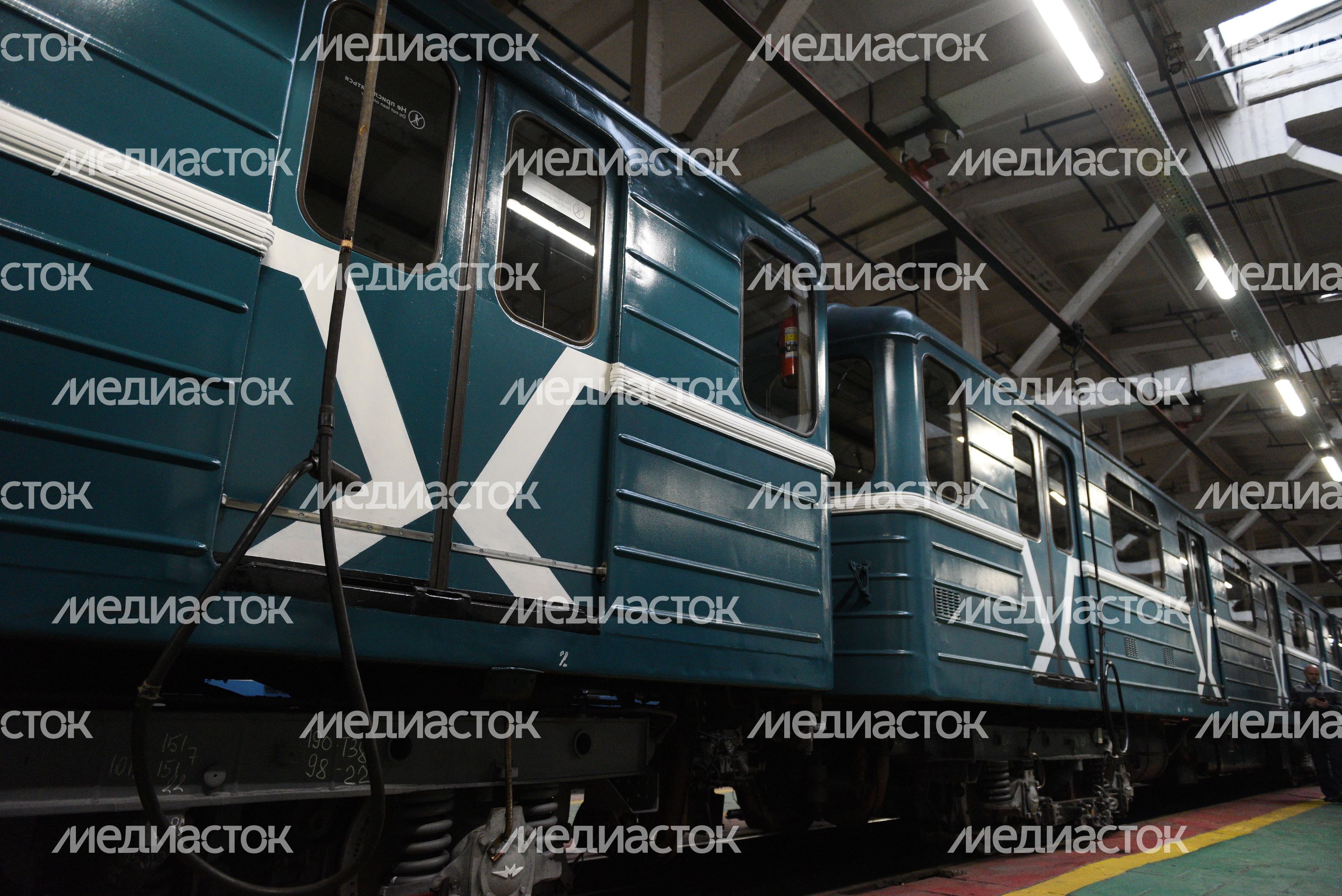 Кварцевание и обеззараживание вагонов метро в Москве