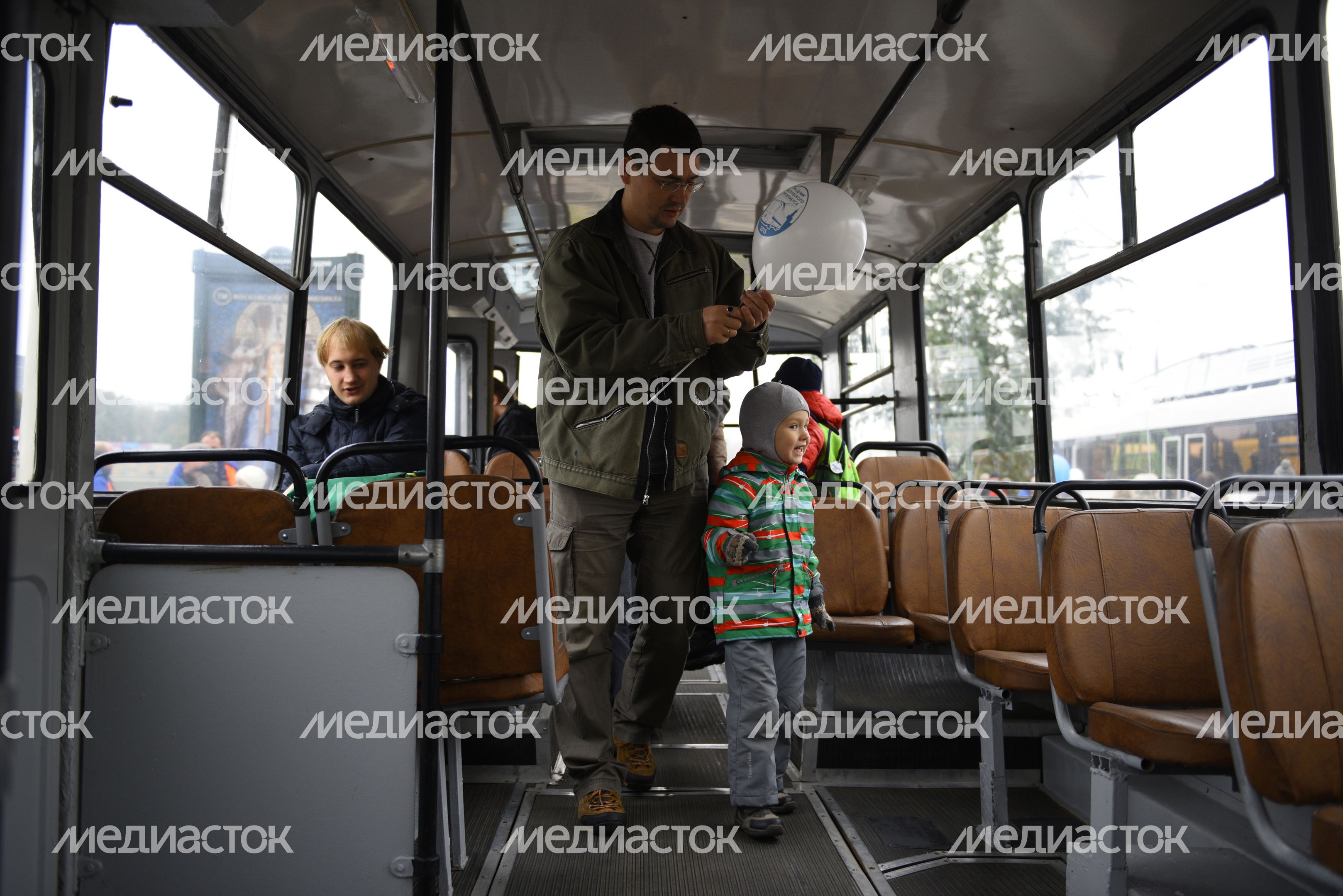 Праздник московского троллейбуса в Москве
