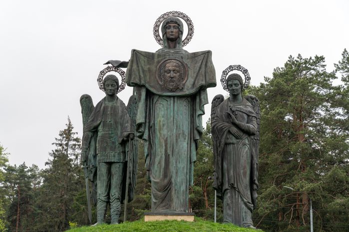Пресвятая Матерь Божья, покровительница Руси, даровавшая победу в Великой Отечественной войне