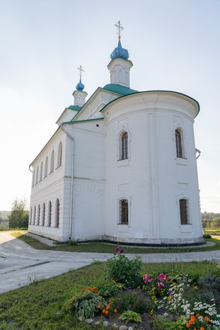 Руза. Церковь Смоленской иконы Божией Матери в Новогорбово