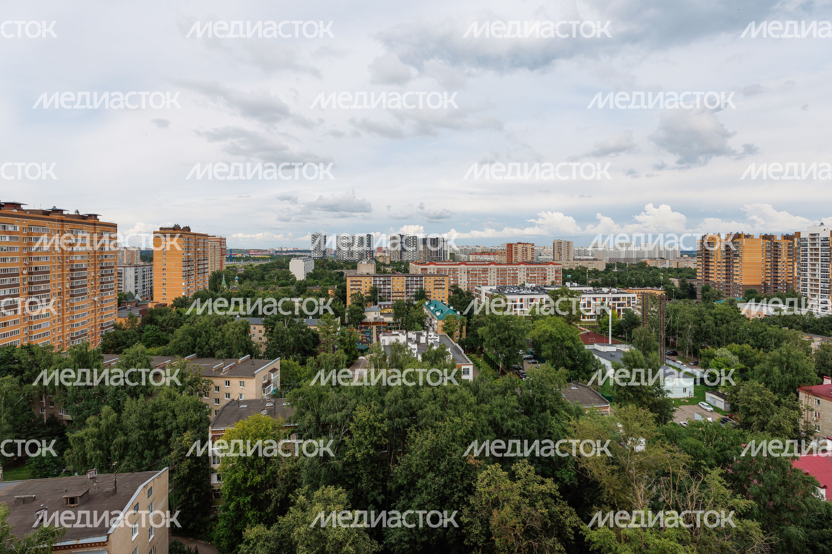 Городской пейзаж многоэтажек в Люберцах