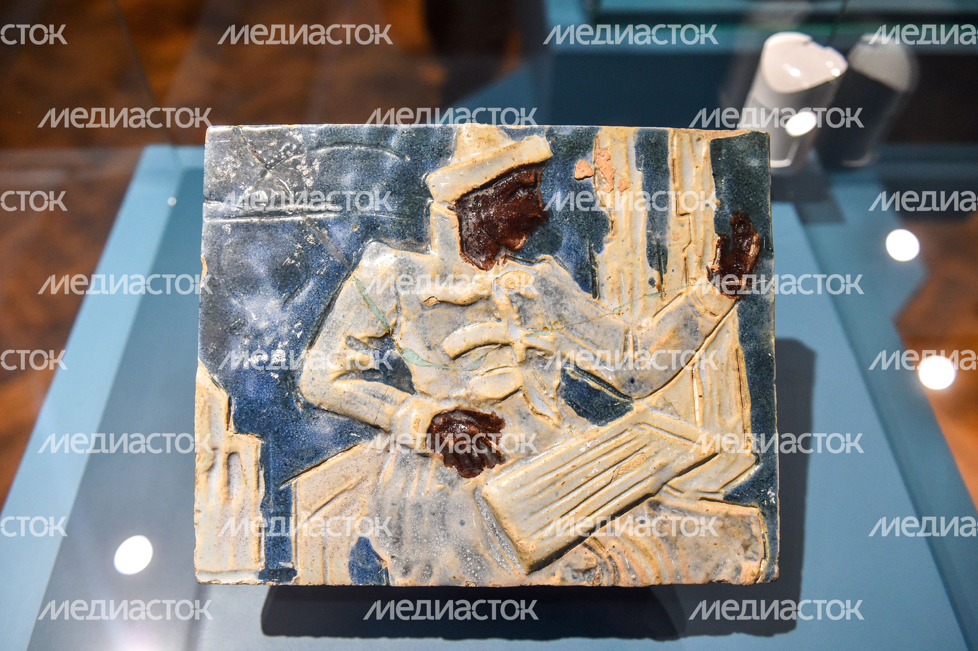 Выставка «Мир, сотворенный заново» в Серпуховском историко-художественном музее