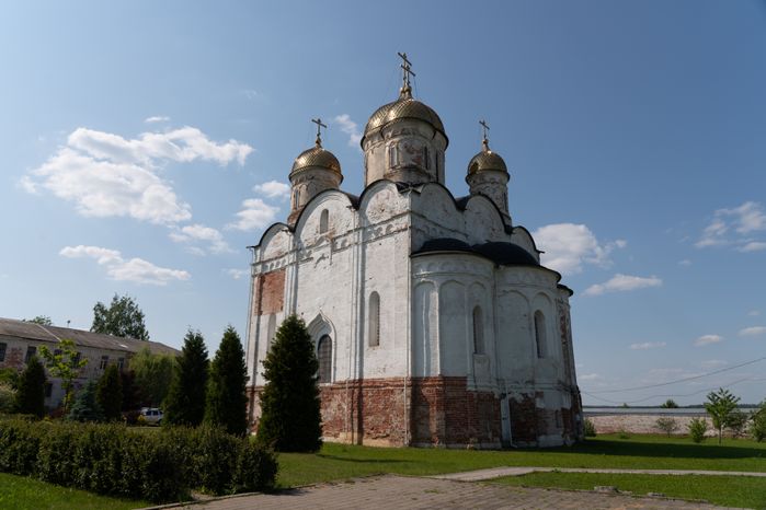Лужецкий монастырь