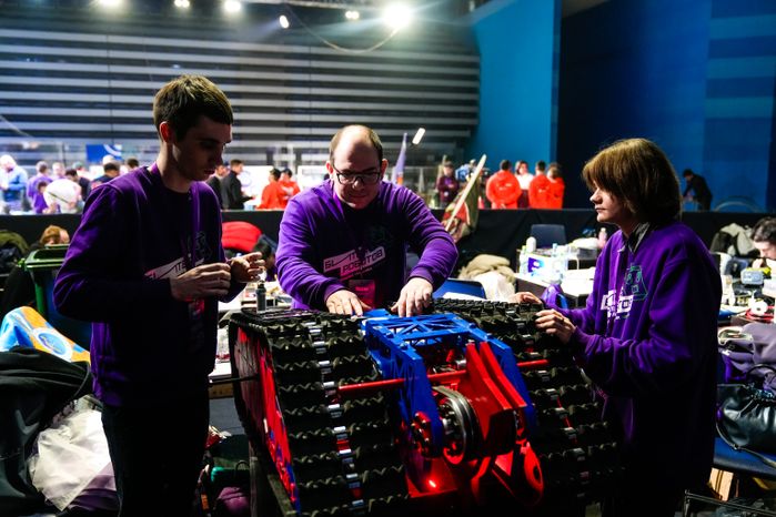 Финал международного чемпионата «Битва роботов» в Мытищах
