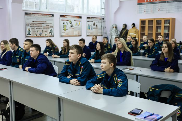 Посещение Губернатором Павлово-Посадского Техникума