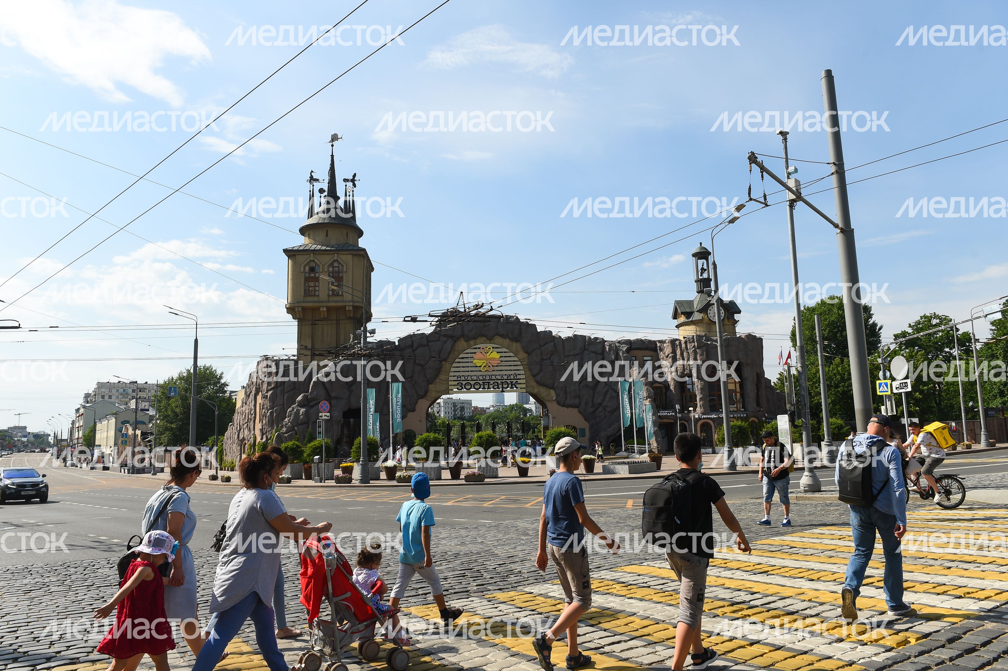 Новый этап снятия ограничений из-за коронавируса в Москве