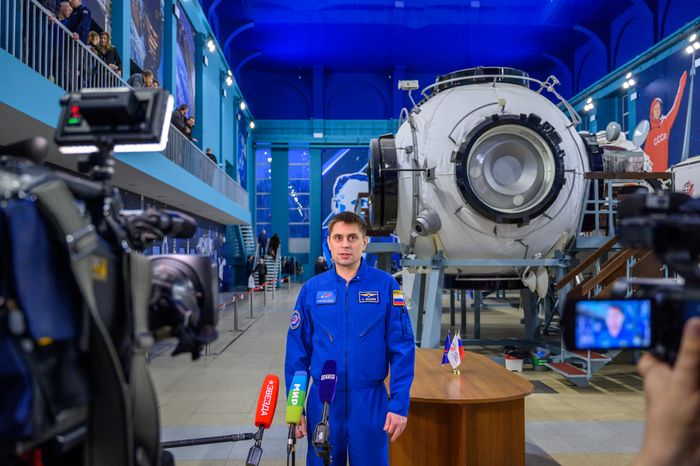 Экзаменационная тренировка космонавта Роскосмоса Андрея Федяева в Центре подготовки космонавтов в Звездном городке