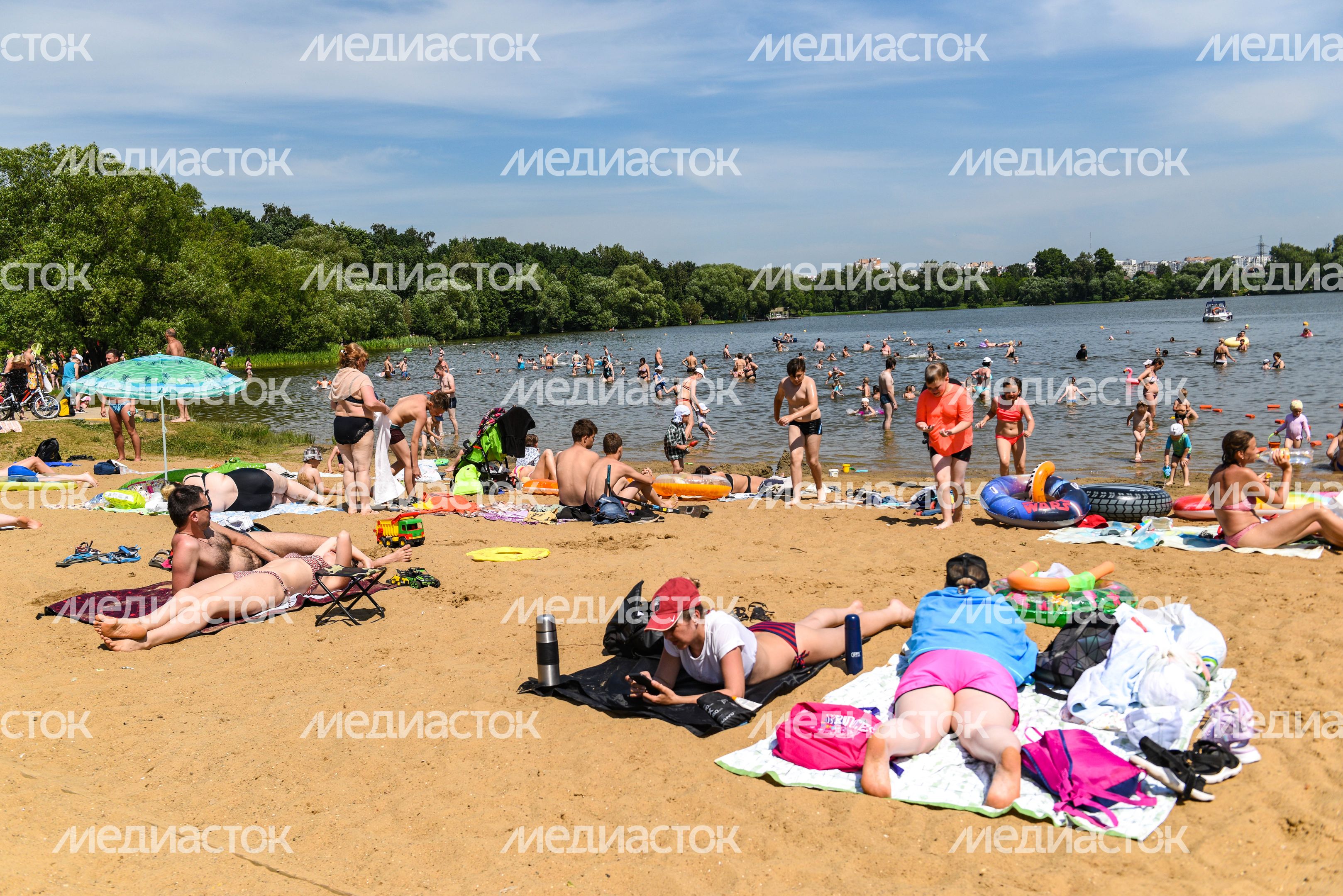 Пляж «Белое озеро» Пляж «Белое озеро»