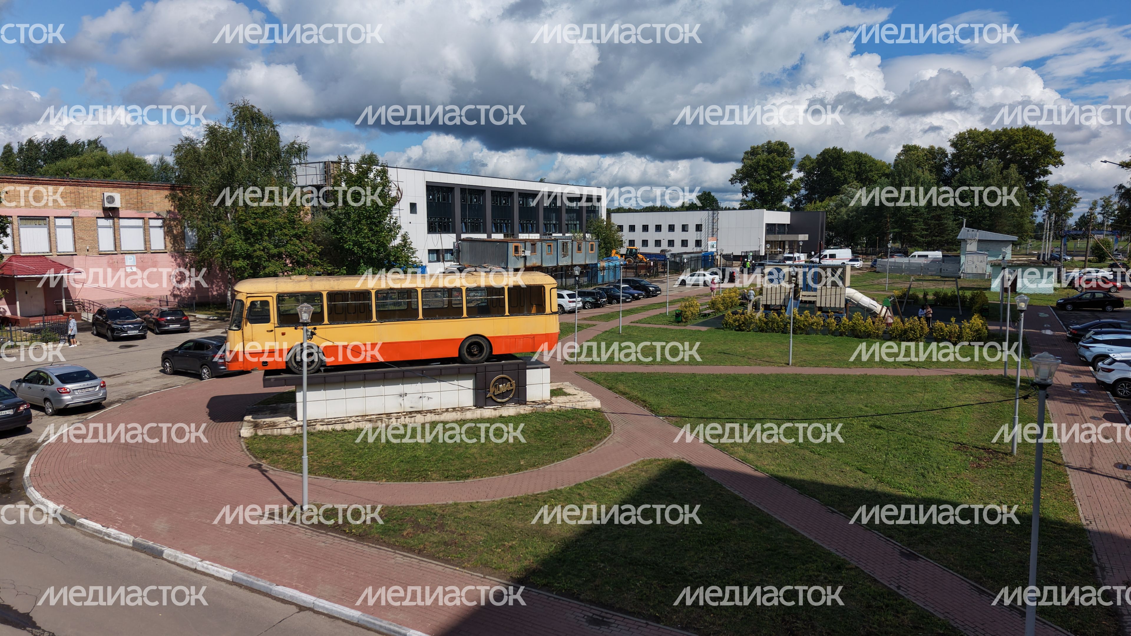 Реконструкция спортивной школы "Феникс" в Ликино-Дулеве
