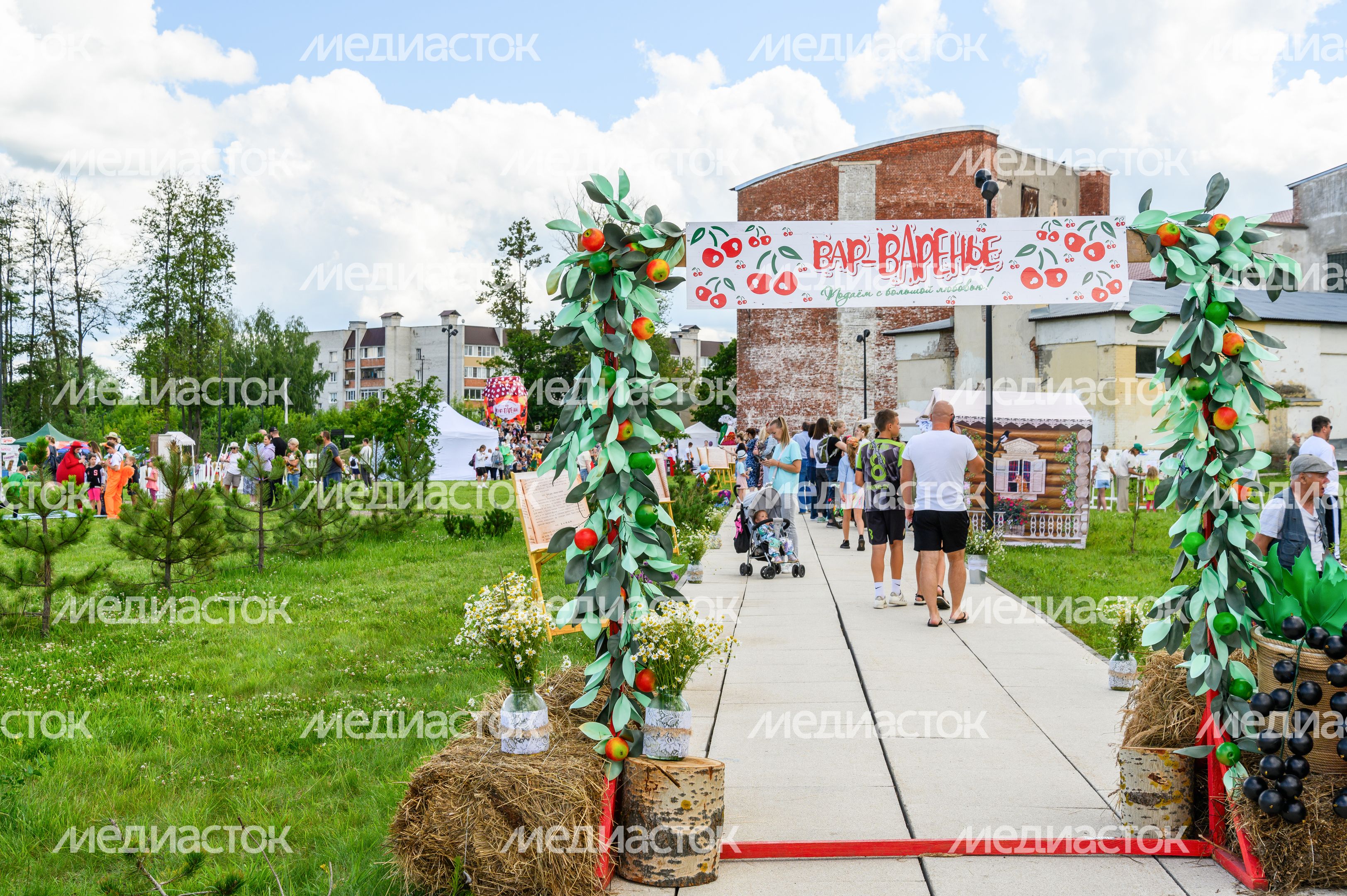 Гастрономический фестиваль «Вар-Варенье» в Ликино-Дулево Гастрономический фестиваль «Вар-Варенье» в Ликино-Дулево