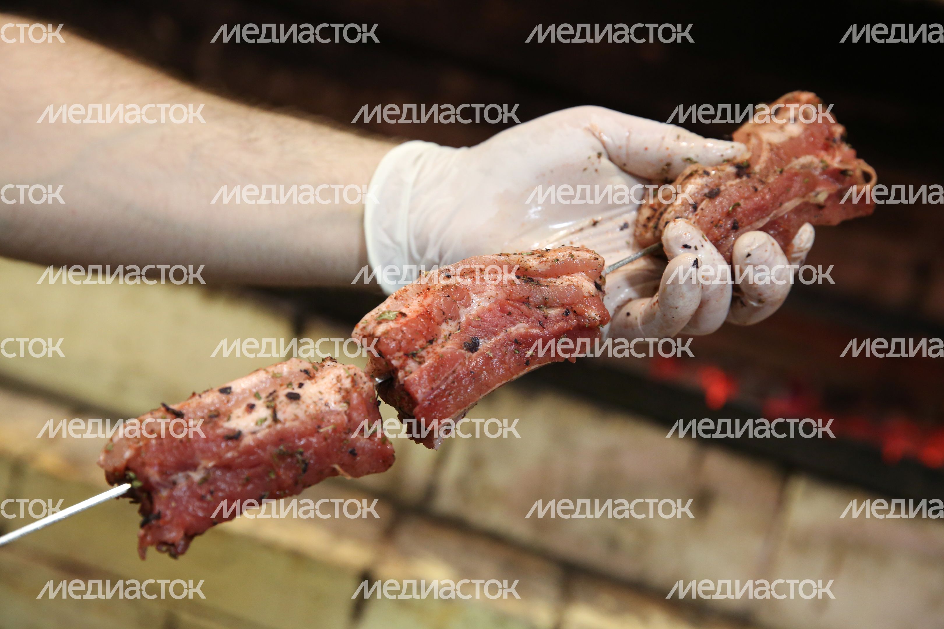 Приготовление свиного шашлыка