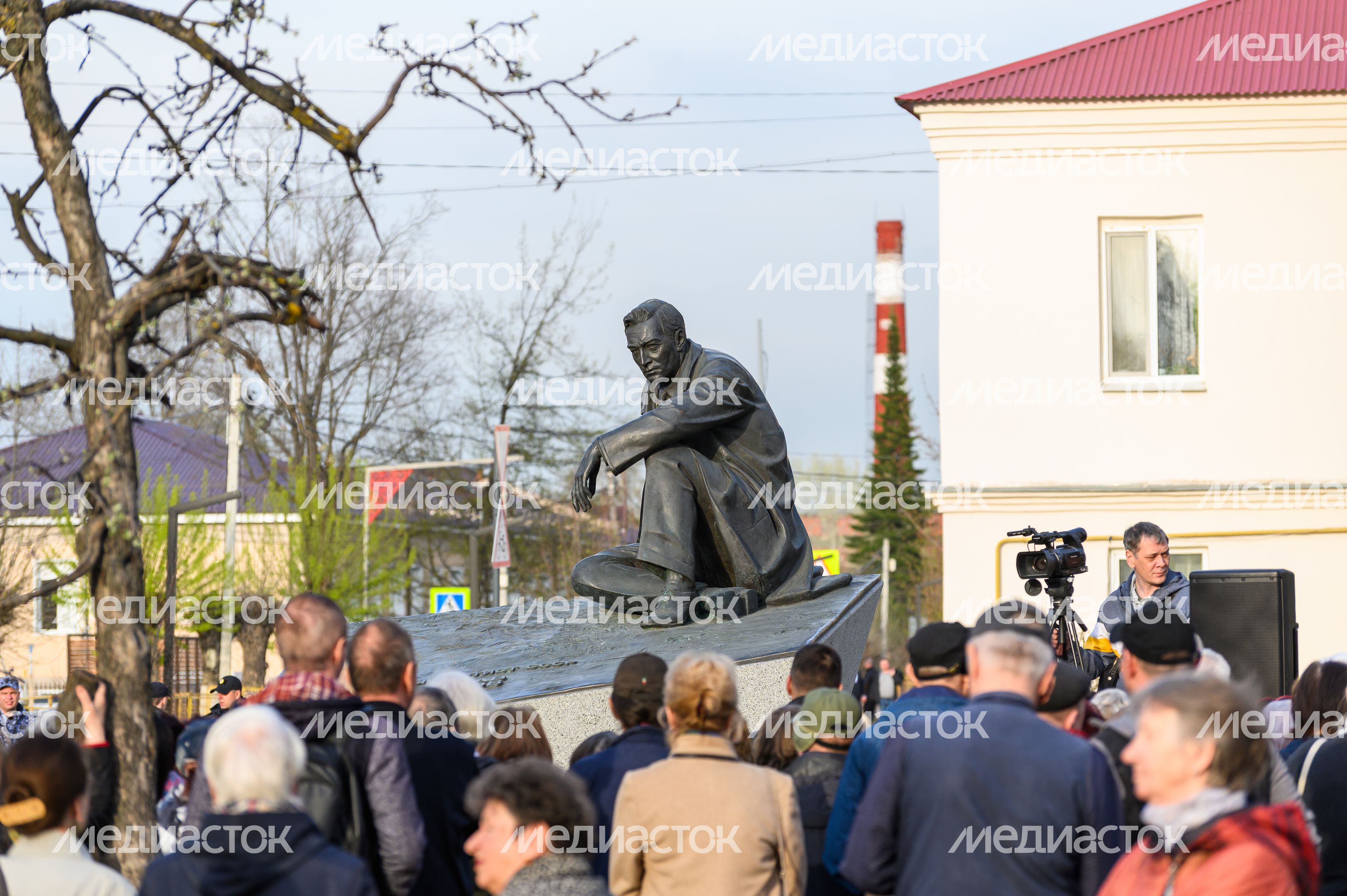 Открытие VIII Международного кинофестиваля «17 мгновений…» имени Вячеслава Тихонова Открытие VIII Международного кинофестиваля «17 мгновений…» имени Вячеслава Тихонова