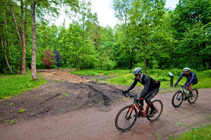 Первый велозаезд серии Gran Fondo Gravel Race в парке Малевича Одинцовского округа