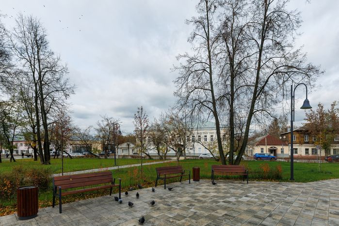 Сквер Бугрова в Ногинске осенью