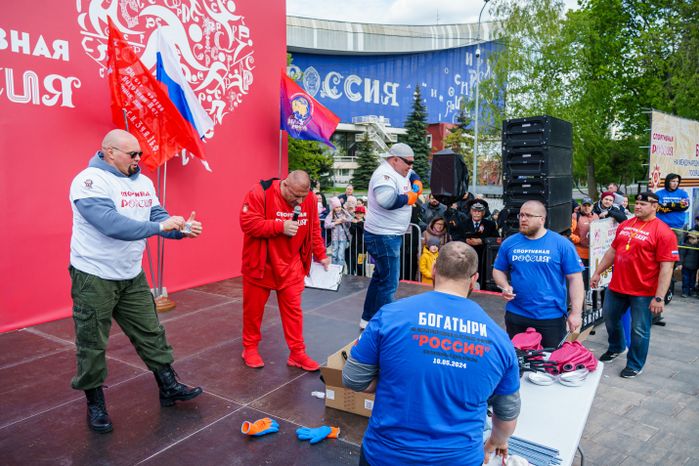 Богатыри на международной выставке-форуме "Россия"