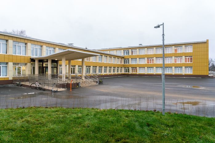 Школа «Содружество» в городе Высоковск округа Клин