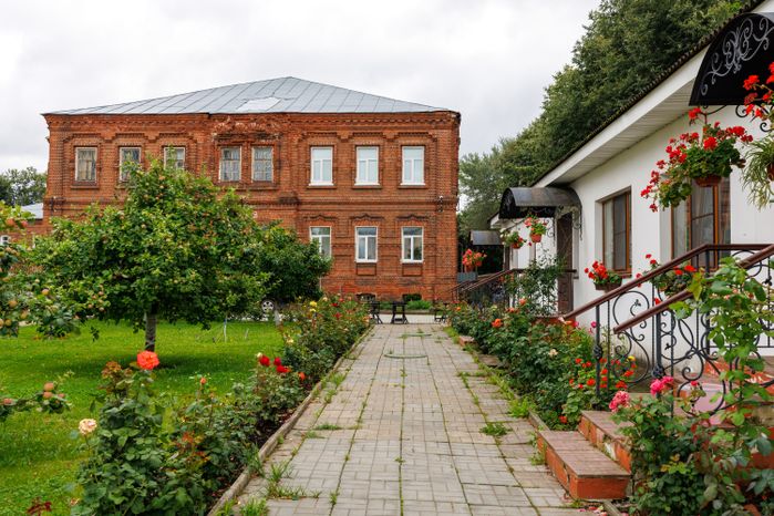 Свято-Троицкий Мариинский монастырь летом в Егорьевске