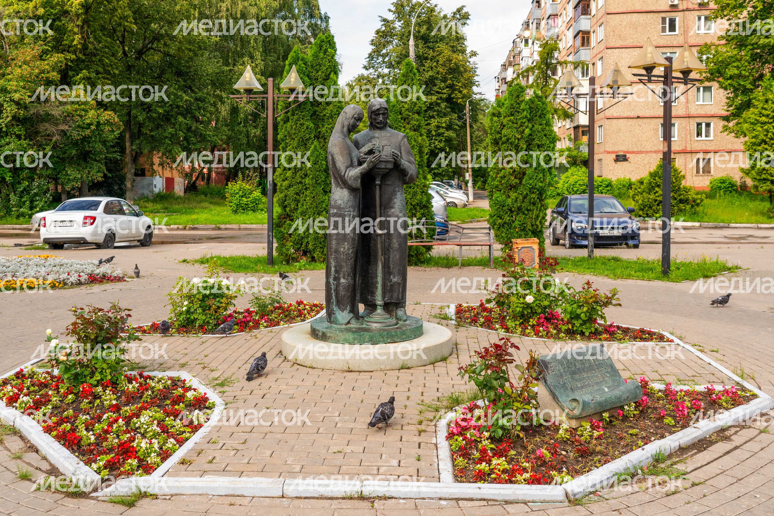 Памятник Петру и Февронии Муромским в Подольске Памятник Петру и Февронии Муромским в Подольске