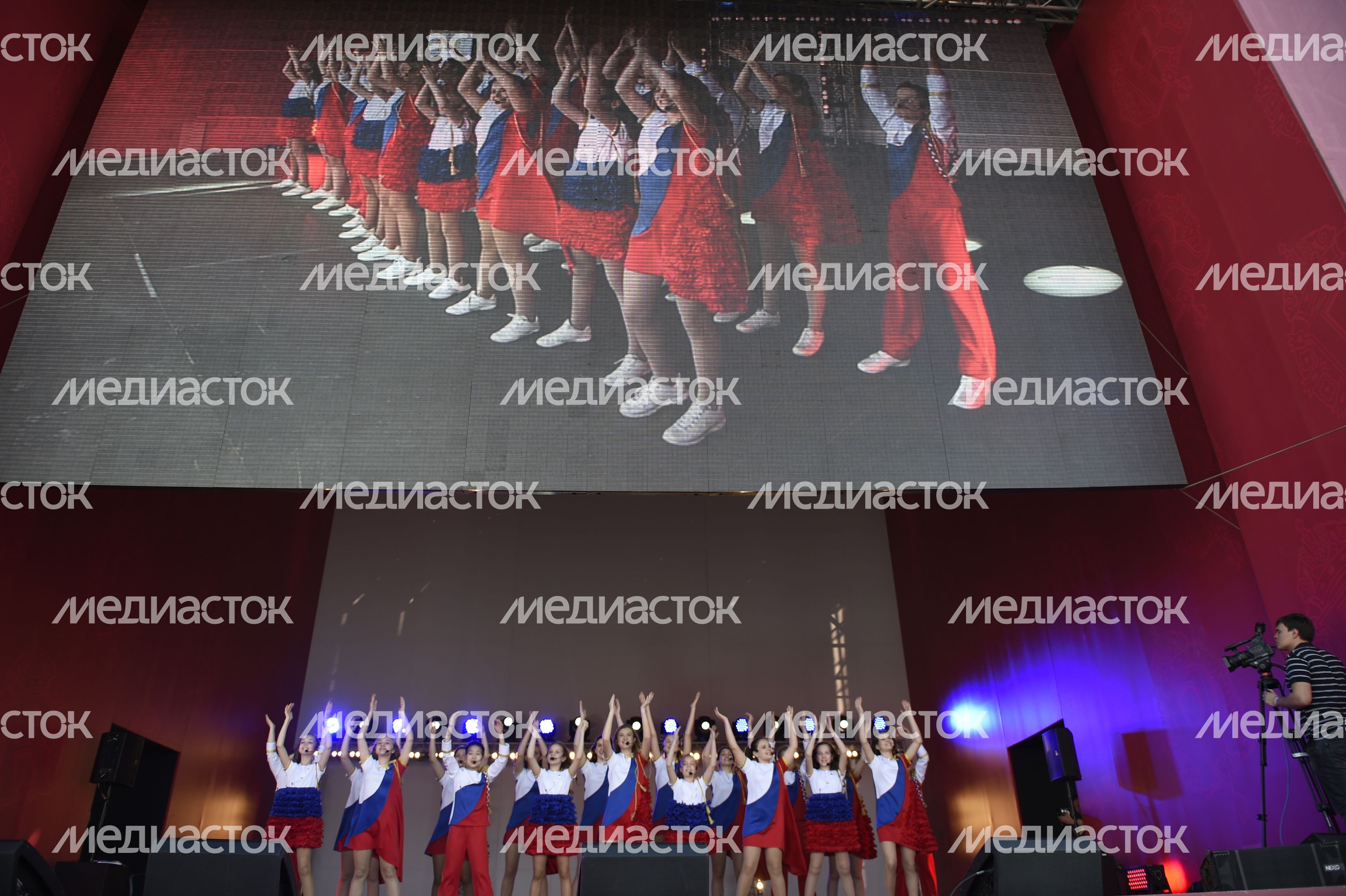 Фан-зона чемпионата мира по хоккею в Москве