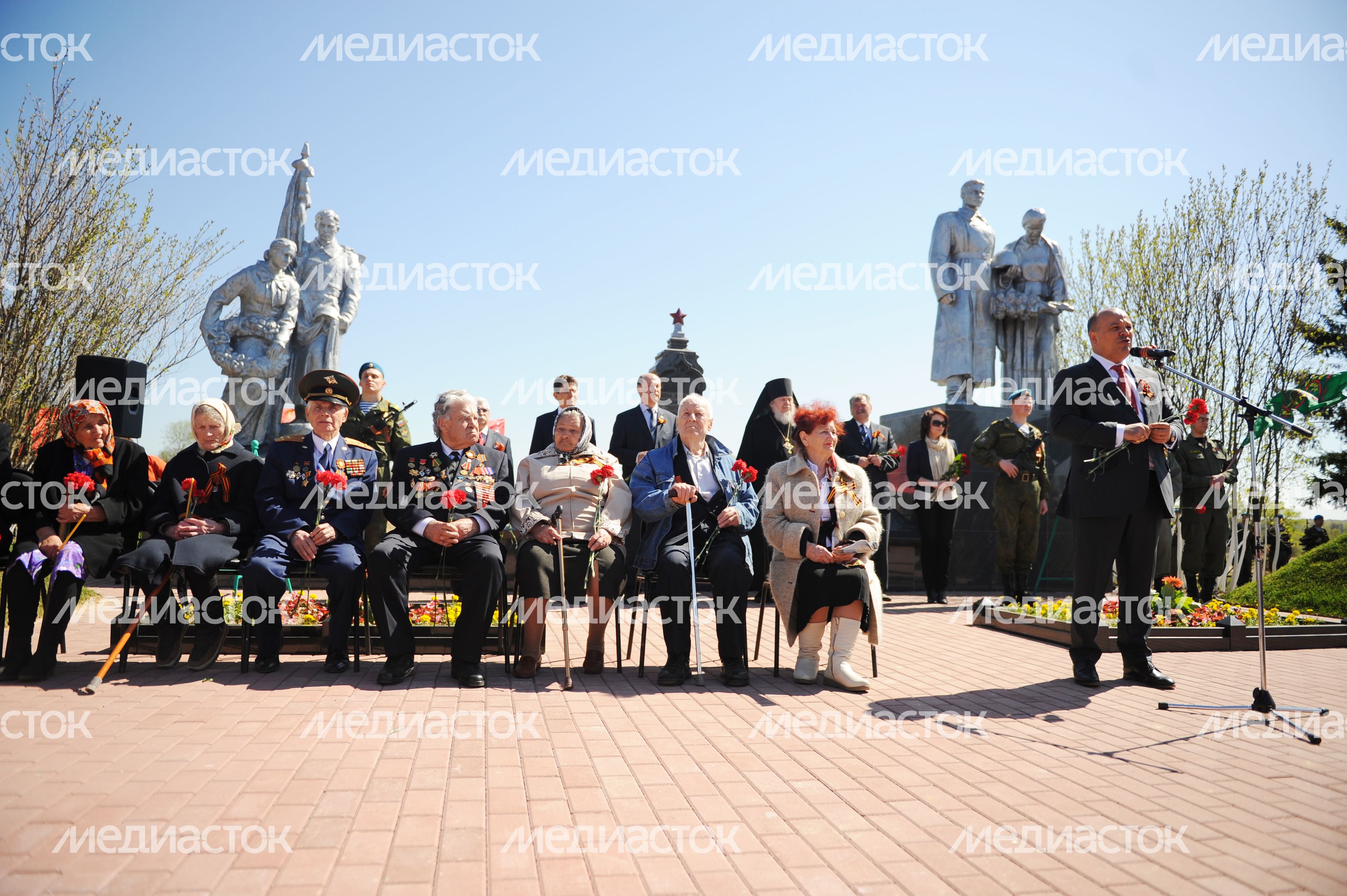 Открытие мемориала защитникам Подмосковья в Наро-Фоминском районе Открытие мемориала защитникам Подмосковья в Наро-Фоминском районе