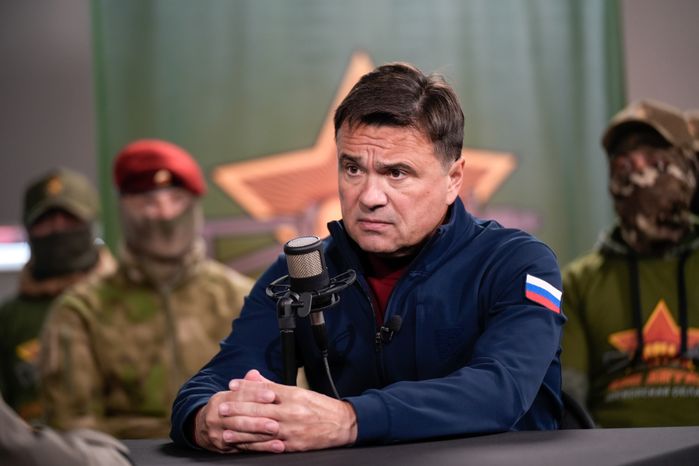 Андрей Воробьев и Владимир Соловьев посетили центр спецподготовки "Витязь" в Балашихе