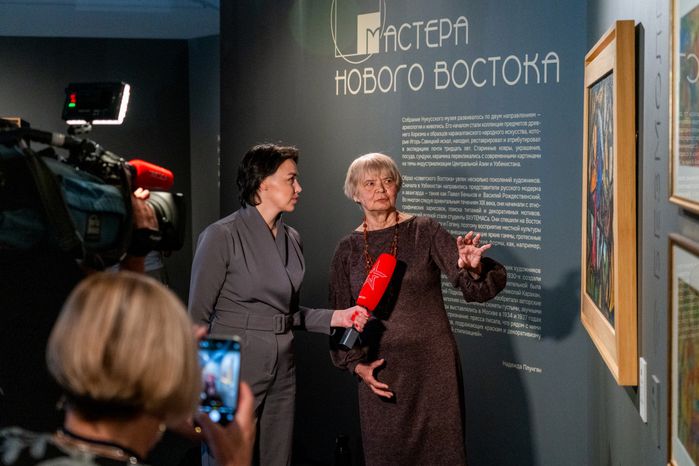Сокуратор выставки, руководитель художественного отдела Музея «Новый Иерусалим» Людмила Денисова на открытии выставки
