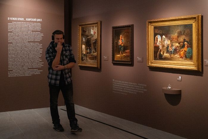Выставка «Маковские. Константин и Владимир» в Серпуховском историко-художественном музее