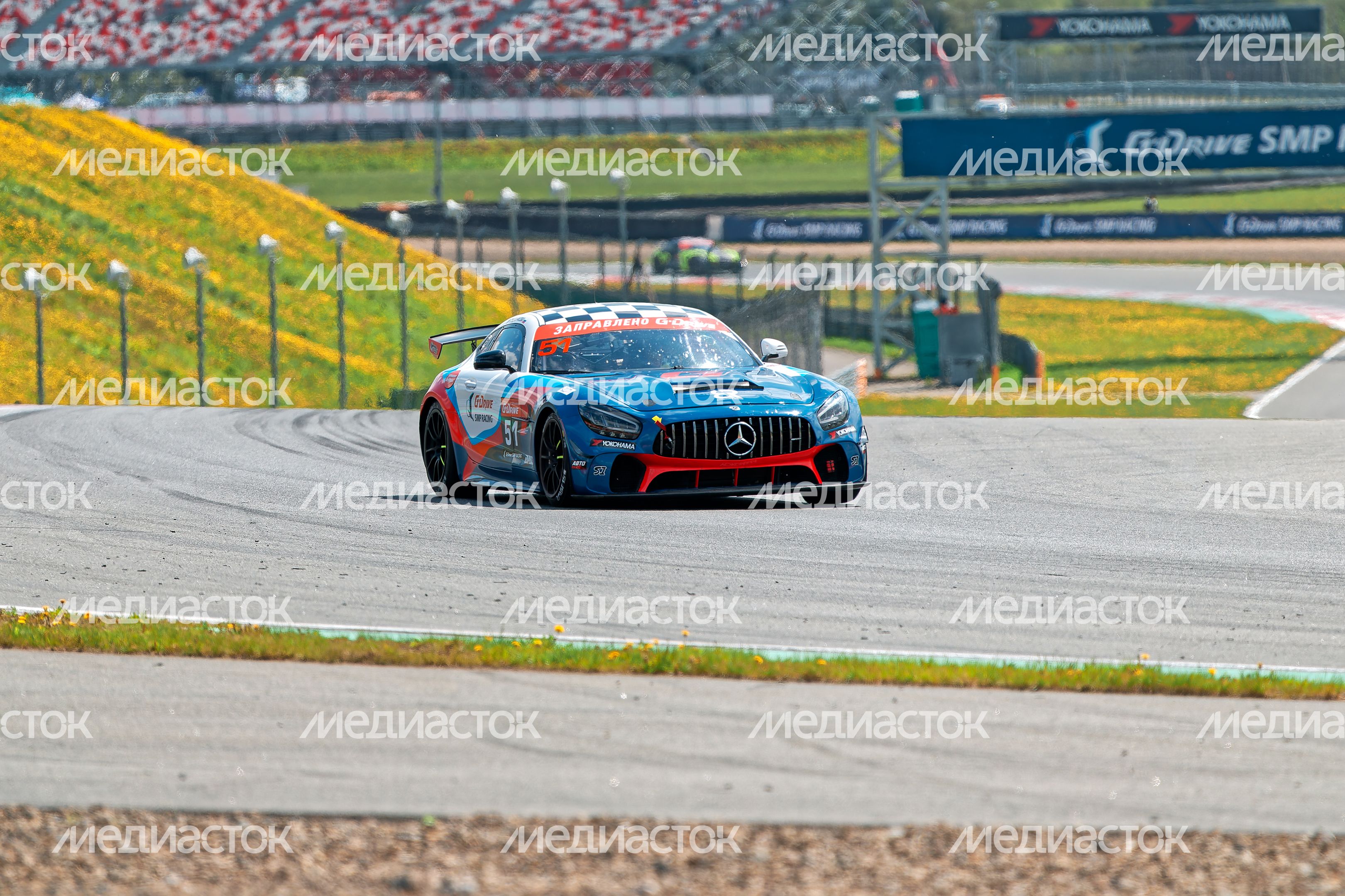 Гоночный уик-енд в Волоколамском округе на трассе Moscow Raceway Гоночный уик-енд в Волоколамском округе на трассе Moscow Raceway