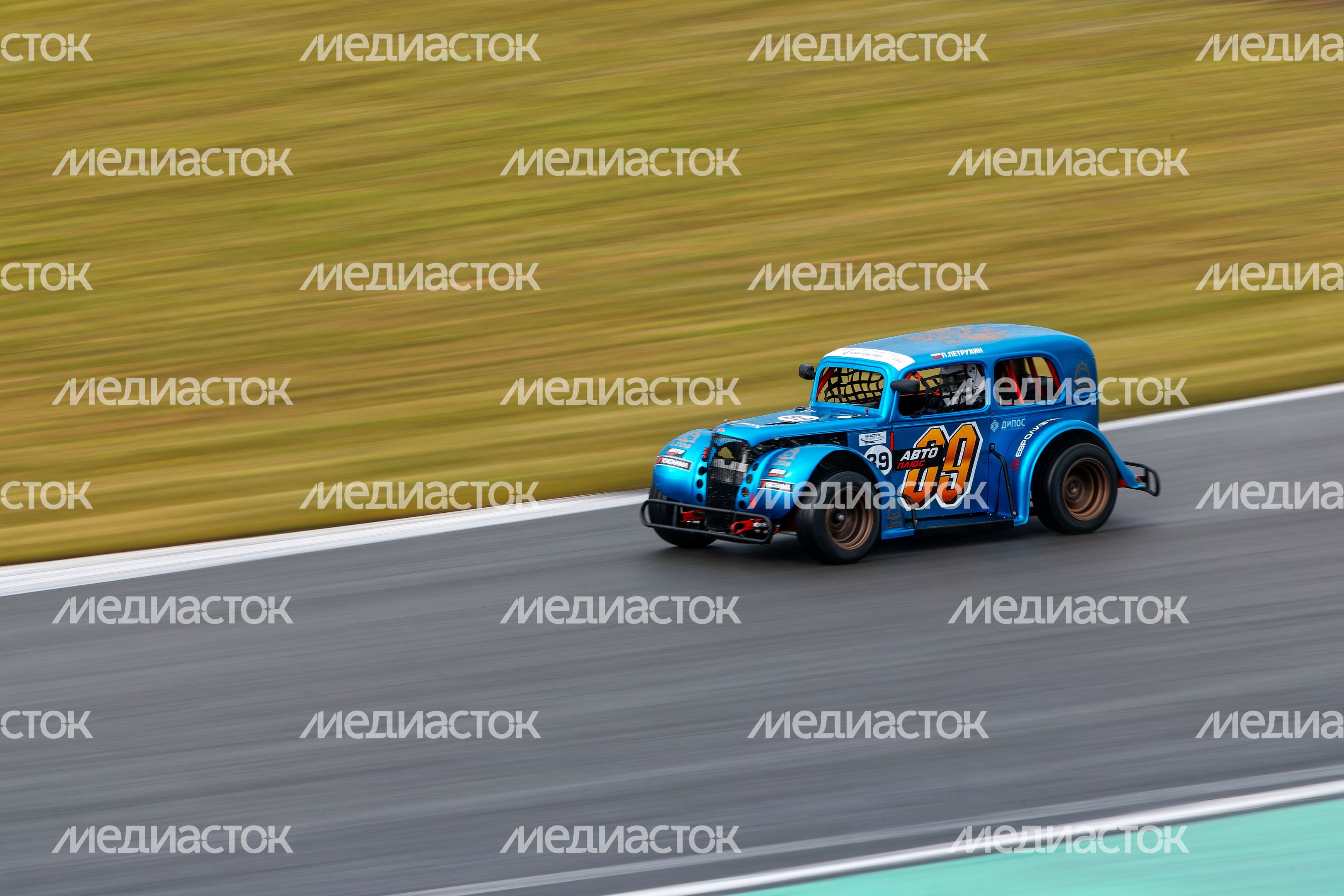 VI этап российской серии кольцевых гонок на автодроме Moscow Raceway
