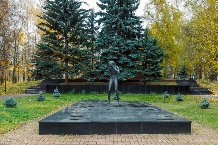 Сквер Победы в городе Дзержинский округа Люберцы