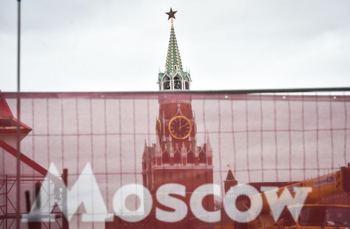 Городская жизнь в Москве в марте