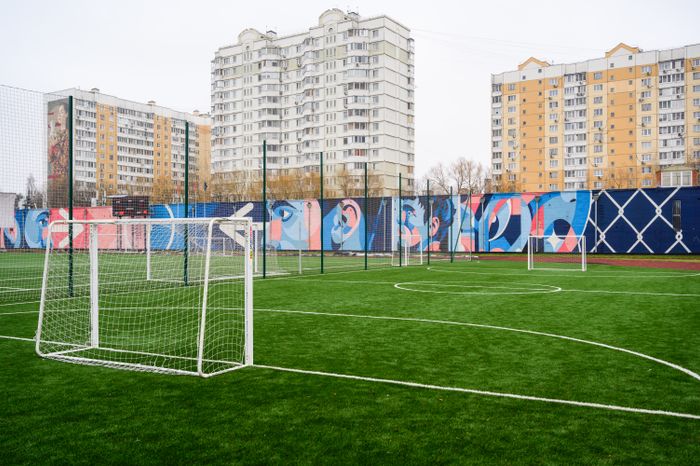 Стадион в спорткомплексе «Орион» после капремонта в Балашихе