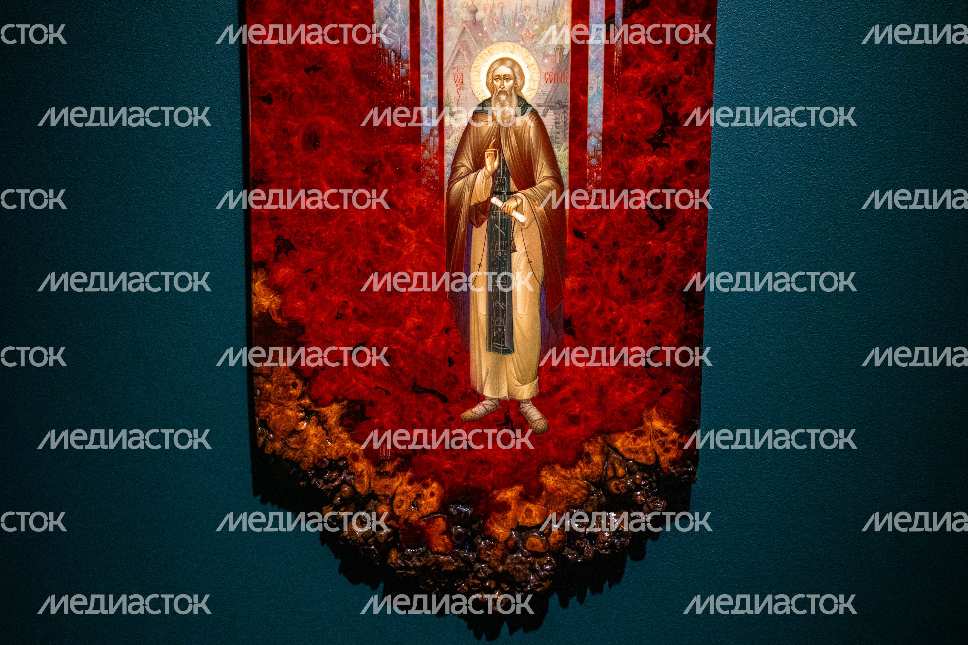 Выставка «Лаки. Большая история в миниатюре: Федоскино, Палех, Мстера и Холуй» в музее «Новый Иерусалим» Истры