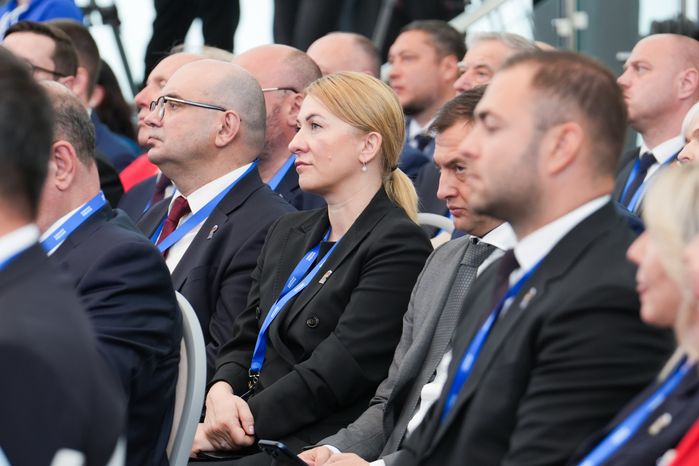 Региональный отчетный форум "Есть результат" по реализации Народной программы партии "Единая Россия"