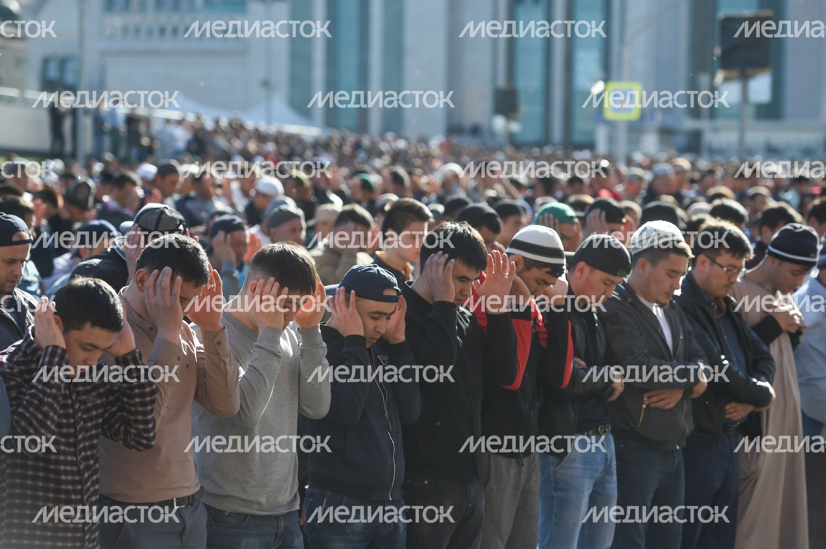 Празднование Ураза‑байрам в Москве в 2018 году