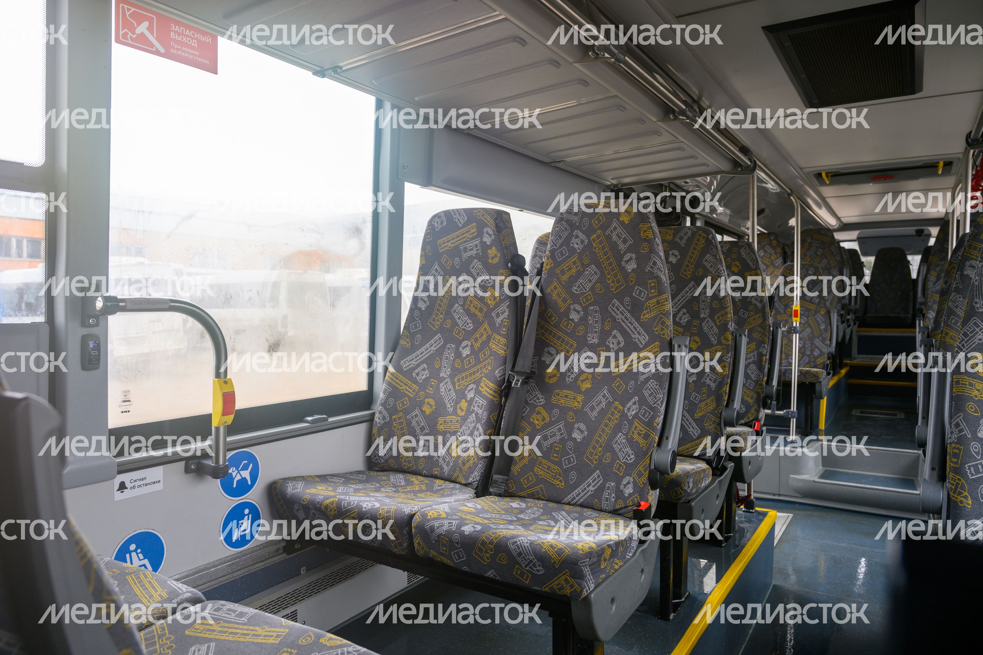 Уборка салона автобуса перед отправлением в рейс Уборка салона автобуса перед отправлением в рейс