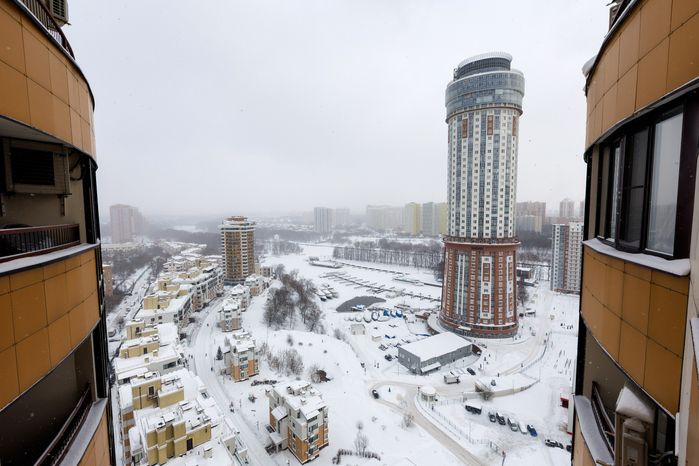 Зимние виды города Химки