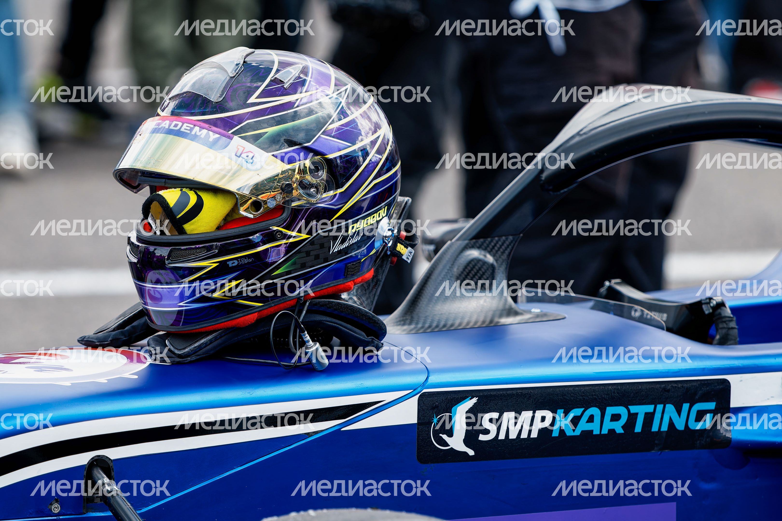 VI этап российской серии кольцевых гонок на автодроме Moscow Raceway