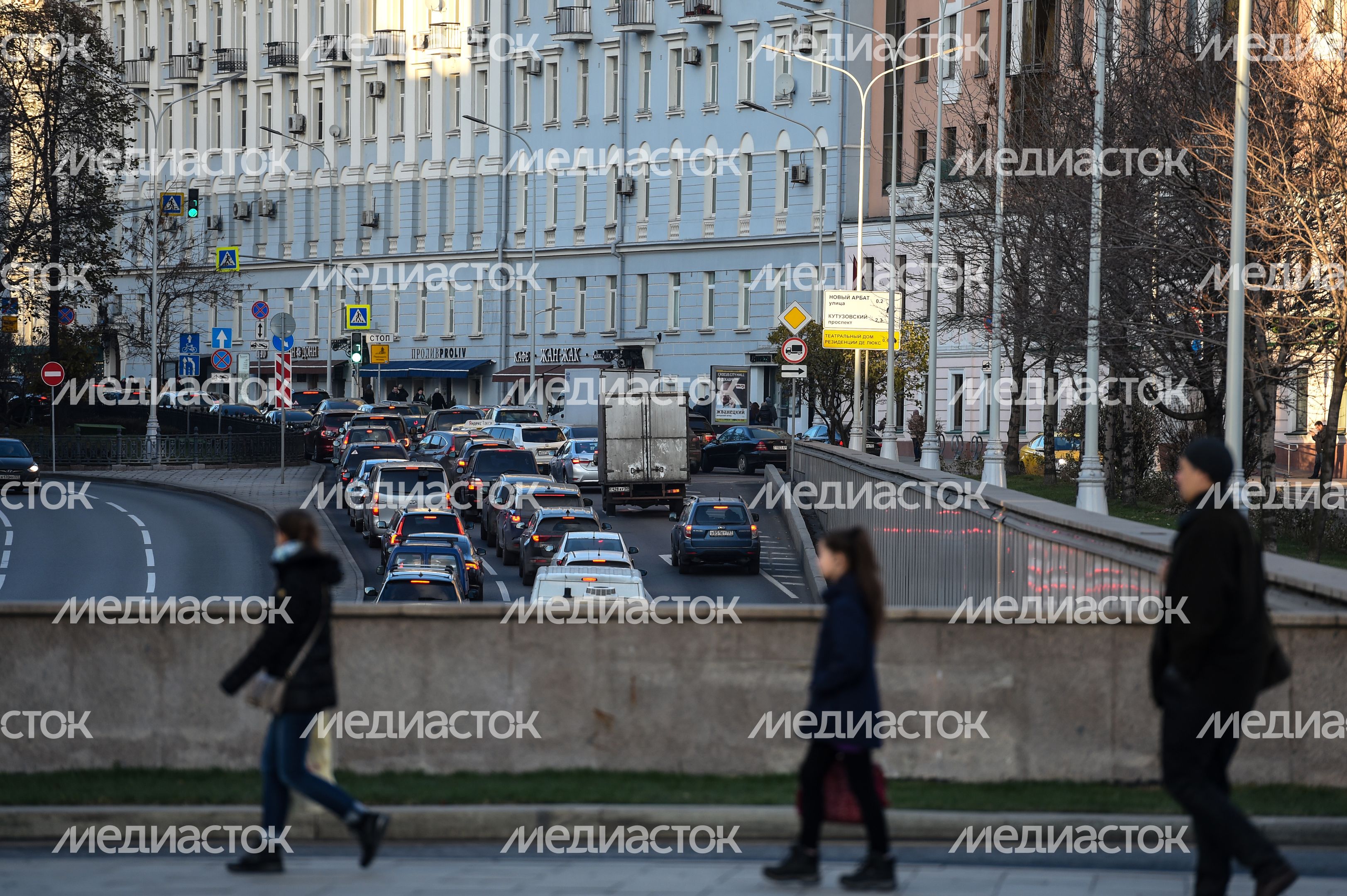 Повседневная жизнь города